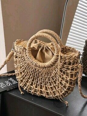Woven Straw Circle Handle Tote Bag in Natural Tan